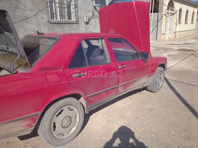 Mercedes 190 1986, 700,500 km - 2.0 l - Gəncə