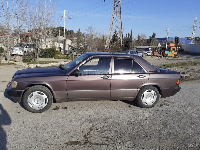 Mercedes 190 1992, 253,800 km - 2.0 л - Bakı