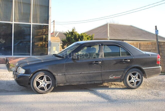 Mercedes C 180 1994, 410,452 km - 1.8 l - Bakı
