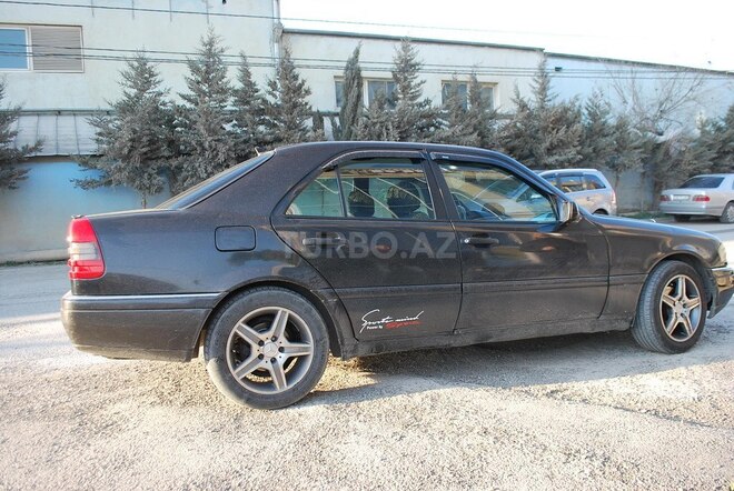 Mercedes C 180 1994, 410,452 km - 1.8 l - Bakı
