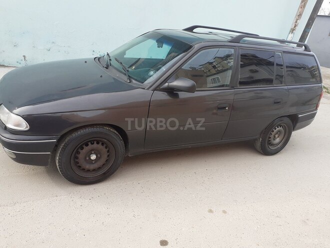 Opel Astra 1996, 400,000 km - 2.0 л - Bakı