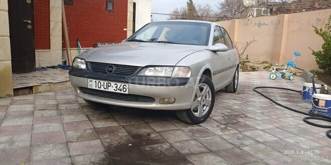 Opel Vectra 1996, 312,000 km - 2.0 l - Bakı