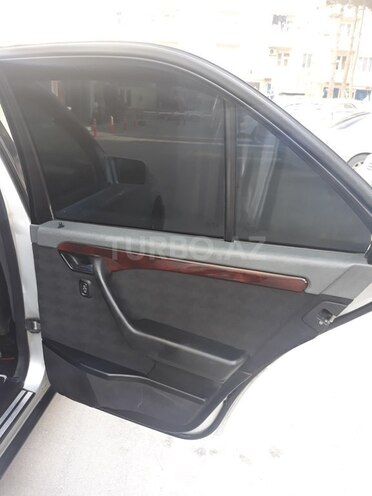 Mercedes C 220 1996, 350,130 km - 2.2 л - Xırdalan