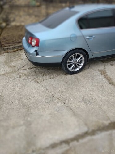 Volkswagen Passat 2006, 298,000 km - 2.0 л - Xırdalan
