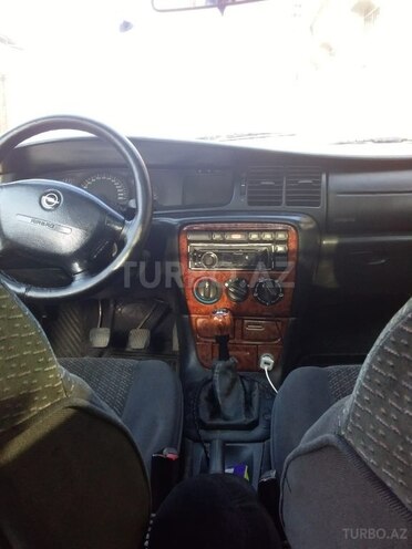 Opel Vectra 1996, 315,000 km - 2.0 l - Şəmkir