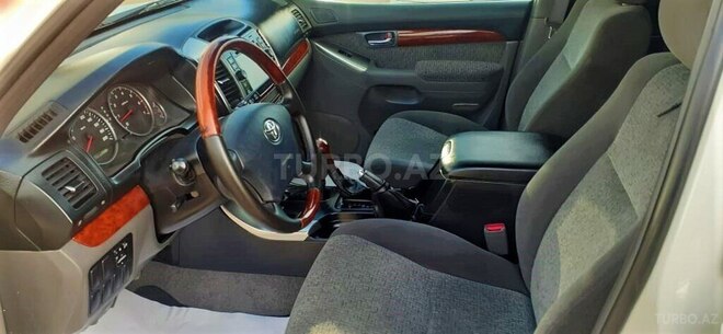 Toyota Prado 2008, 145,000 km - 2.7 l - Beyləqan