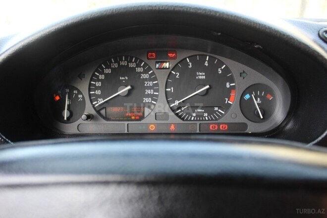 BMW 325 1991, 174,000 km - 2.5 l - Bakı