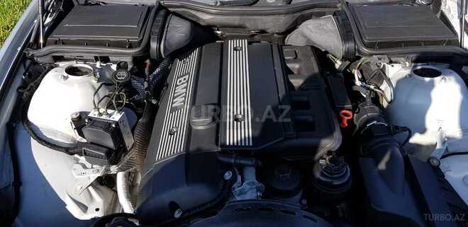 BMW 525 2003, 219,000 km - 2.5 l - Bakı