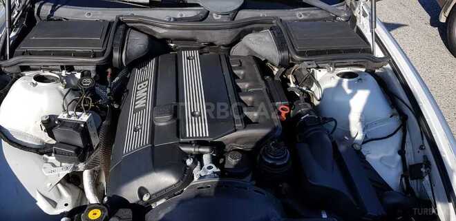 BMW 525 2003, 219,000 km - 2.5 l - Bakı