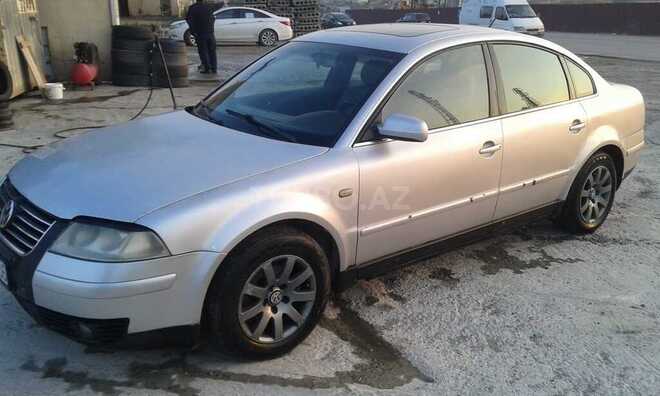Volkswagen Passat 2001, 300,000 km - 1.8 л - Bakı