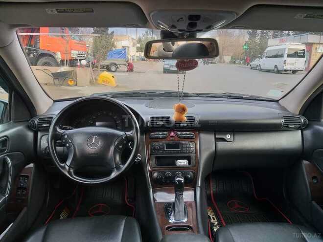 Mercedes C 240 2003, 137,000 km - 2.6 l - Mingəçevir