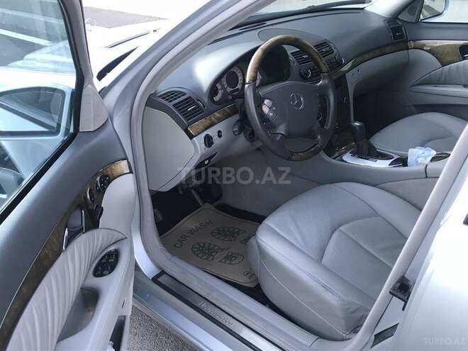 Mercedes E 280 2006, 295,000 km - 2.8 l - Bakı
