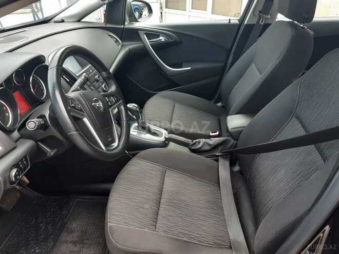 Opel Astra 2012, 97,000 km - 1.4 l - Bakı