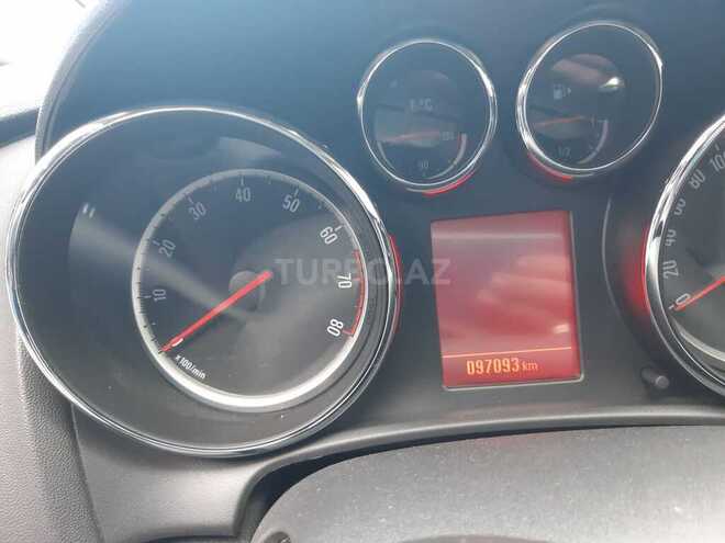 Opel Astra 2012, 97,000 km - 1.4 l - Bakı
