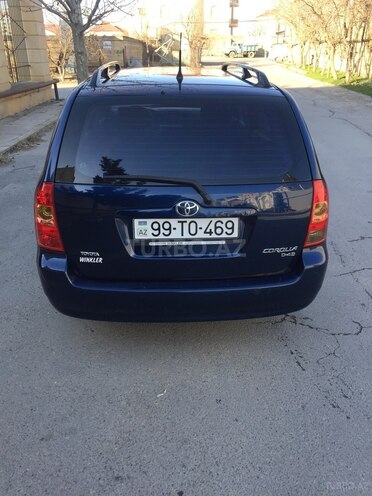 Toyota Corolla 2005, 226,000 km - 1.4 l - Bakı