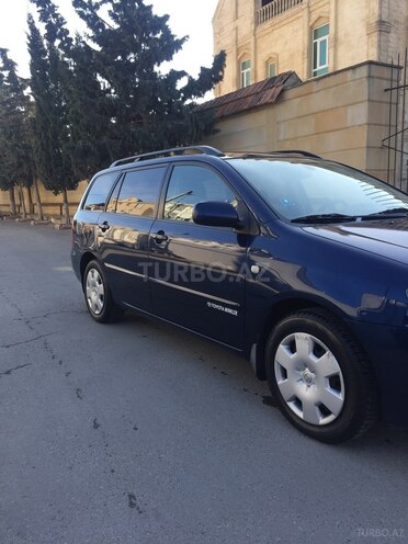 Toyota Corolla 2005, 226,000 km - 1.4 l - Bakı