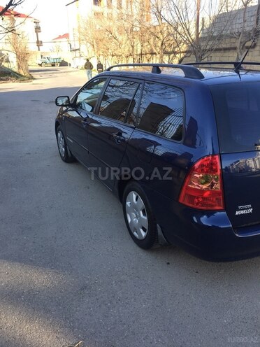 Toyota Corolla 2005, 226,000 km - 1.4 l - Bakı