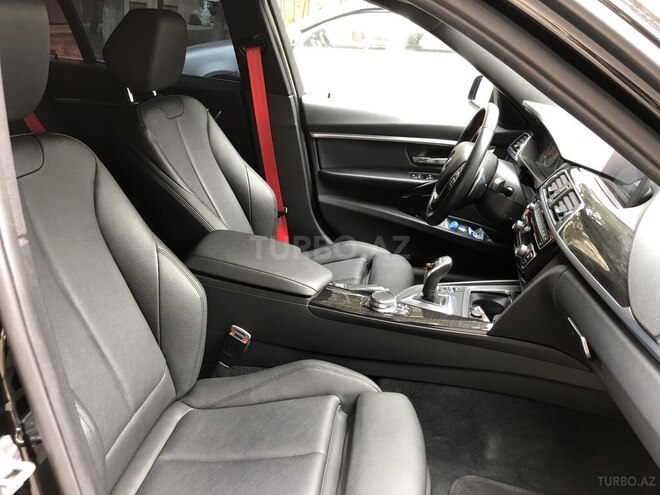 BMW 330 2017, 38,200 km - 2.0 л - Bakı