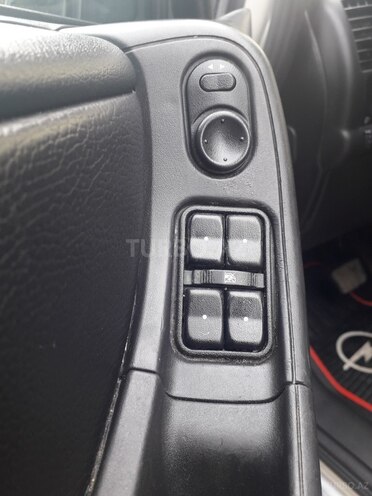 Opel Zafira 2004, 291,581 km - 2.2 l - Sumqayıt