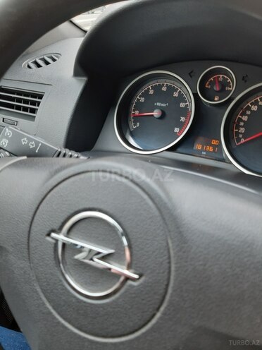 Opel Astra 2005, 181,350 km - 1.4 л - Bakı