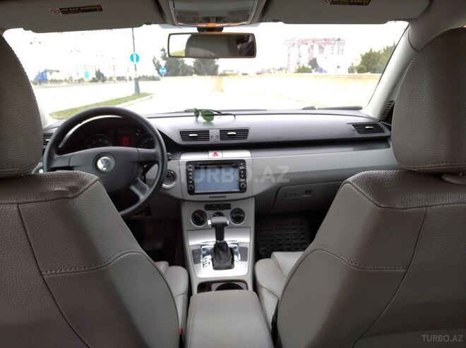 Volkswagen Passat 2005, 236,000 km - 2.0 l - Bakı