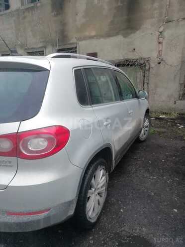 Volkswagen Tiguan 2008, 390,000 km - 2.0 l - Bakı