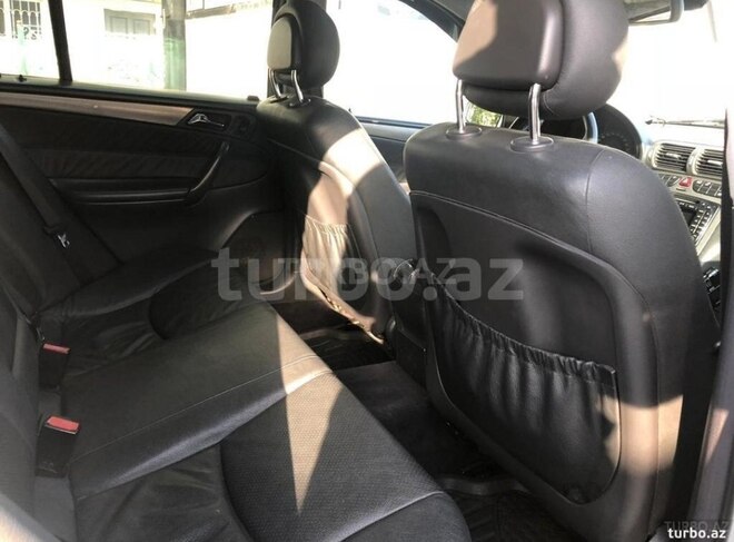 Mercedes C 240 2001, 221,000 km - 2.6 l - Bakı