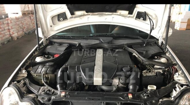 Mercedes C 240 2001, 221,000 km - 2.6 l - Bakı