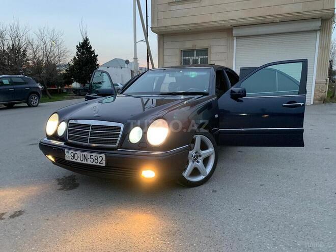 Mercedes E 240 1999, 404,000 km - 2.4 л - Bakı