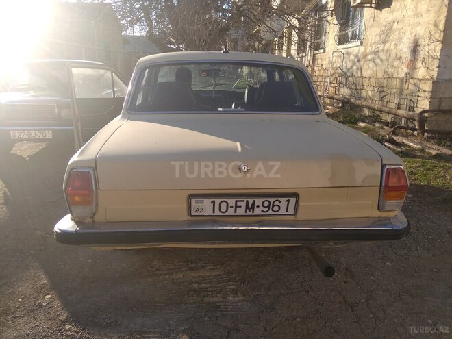 GAZ 24 1981, 300,000 km - 2.4 l - Bakı