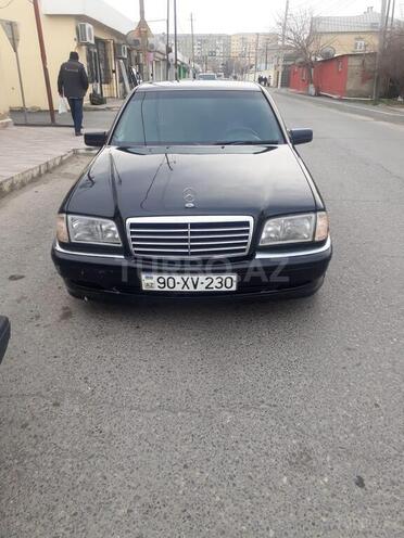Mercedes C 230 1998, 270,000 km - 2.3 l - Sumqayıt
