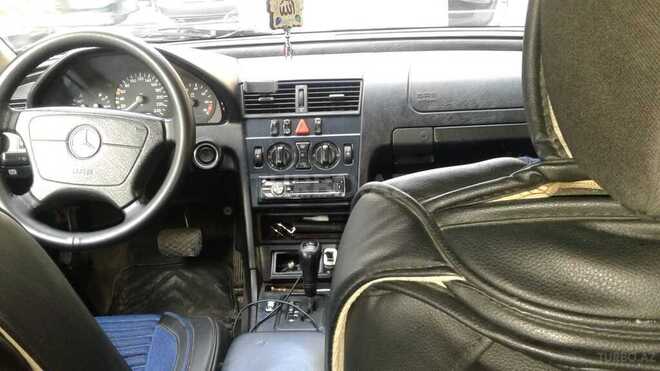 Mercedes C 180 2000, 430,000 km - 1.8 l - Bakı