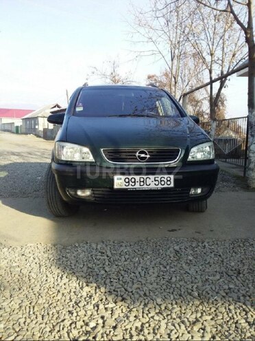 Opel Zafira 2002, 223,000 km - 1.8 l - Qax