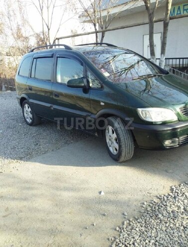 Opel Zafira 2002, 223,000 km - 1.8 l - Qax