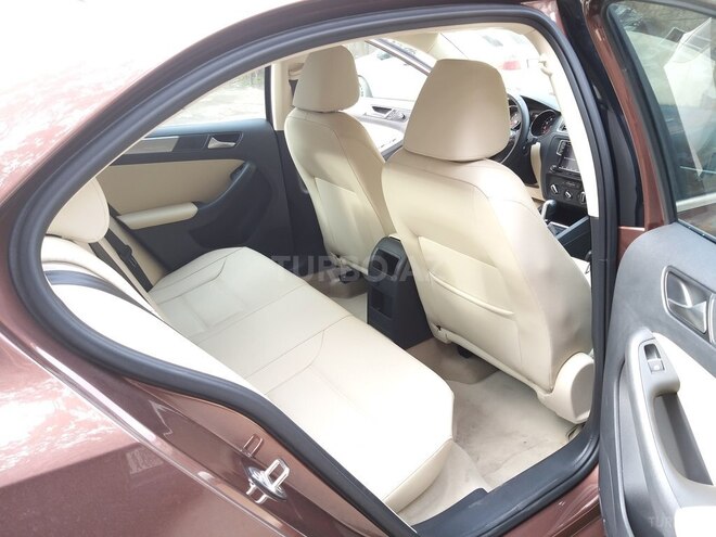 Volkswagen Jetta 2016, 64,000 km - 1.4 l - Bakı