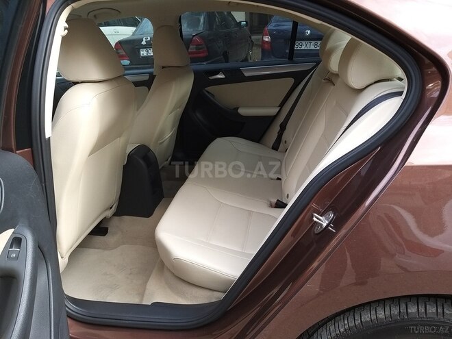 Volkswagen Jetta 2016, 64,000 km - 1.4 l - Bakı