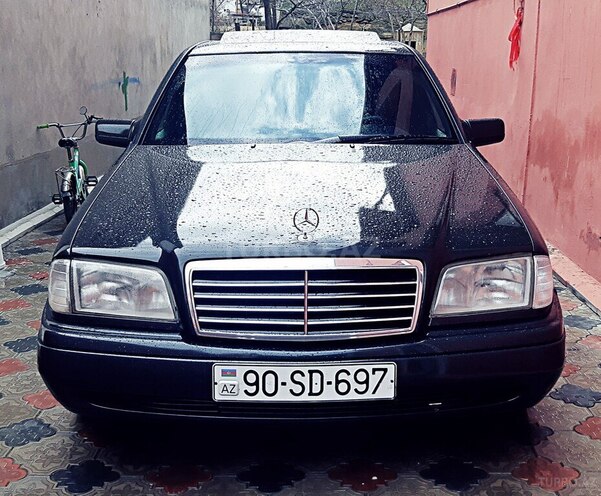 Mercedes C 220 1995, 283,000 km - 2.2 l - Bakı