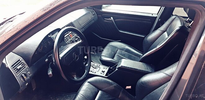 Mercedes C 220 1995, 283,000 km - 2.2 l - Bakı