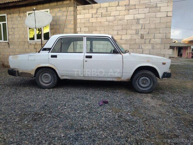 LADA (VAZ) 2107 1983, 999,999 km - 1.5 л - İmişli
