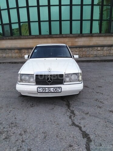 Mercedes E 200 1993, 540,000 km - 2.0 l - Bakı
