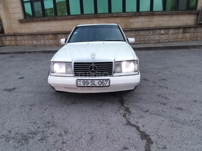 Mercedes E 200 1993, 540,000 km - 2.0 l - Bakı