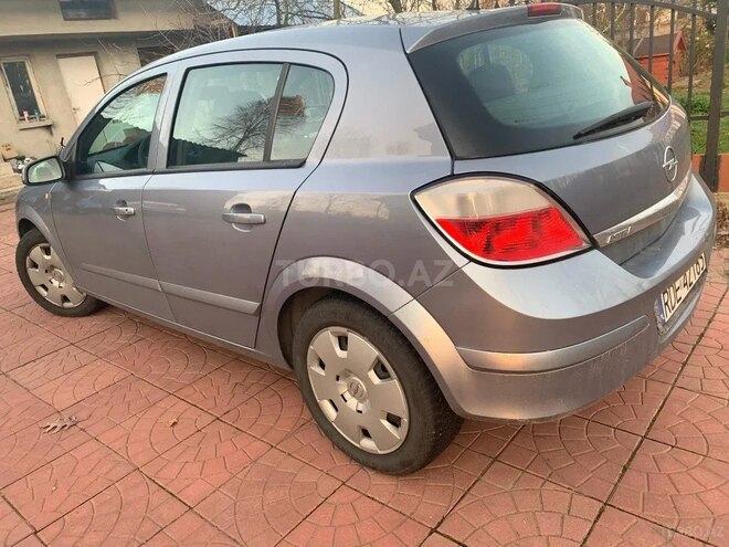Opel Astra 2005, 217,000 km - 1.4 l - Bakı