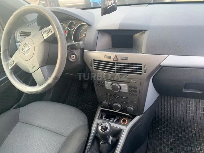 Opel Astra 2005, 217,000 km - 1.4 l - Bakı