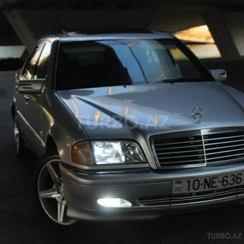 Mercedes C 220 1995, 480,000 km - 2.2 l - Bakı