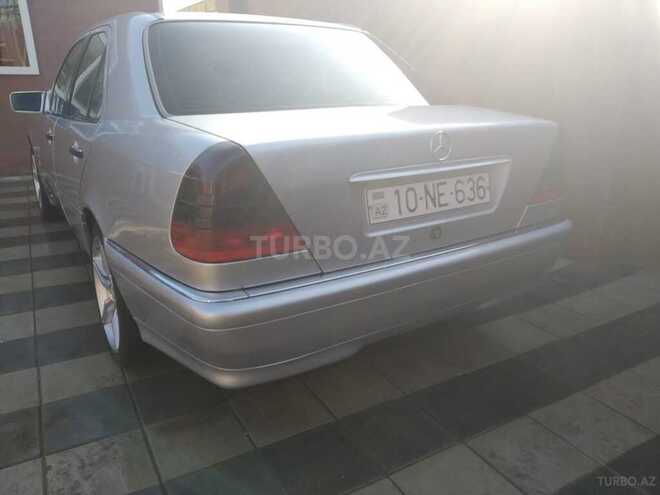 Mercedes C 220 1995, 480,000 km - 2.2 l - Bakı