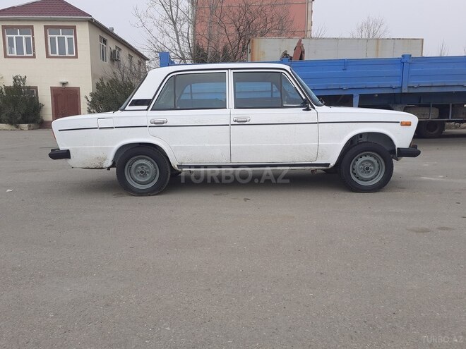 LADA (VAZ) 2106 1979, 200,000 km - 1.5 л - Salyan