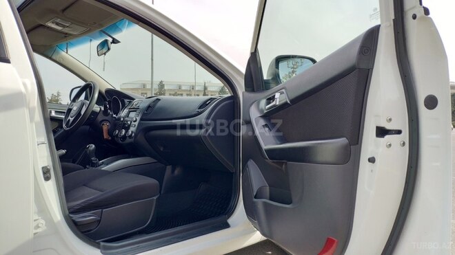 Kia Cerato 2011, 109,000 km - 1.6 l - Gəncə