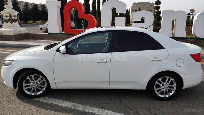 Kia Cerato 2011, 109,000 km - 1.6 l - Gəncə