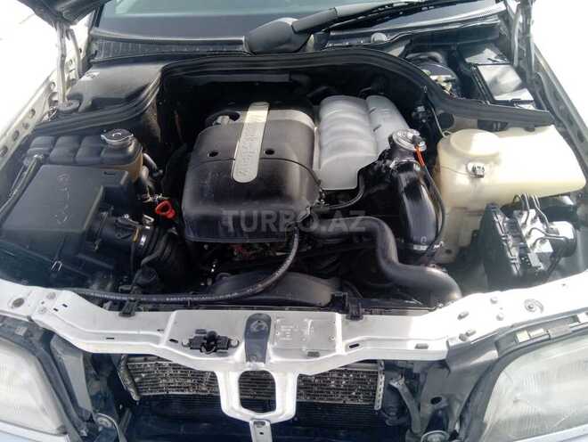 Mercedes C 220 2000, 590,000 km - 2.2 l - Qəbələ