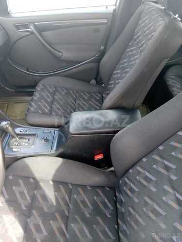 Mercedes C 220 2000, 590,000 km - 2.2 l - Qəbələ